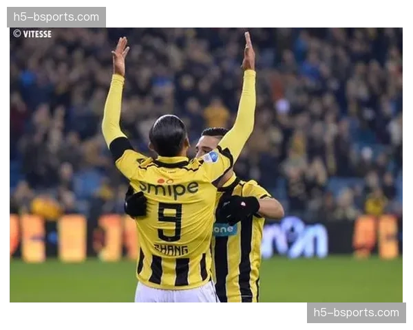 蒙哥马利国安高位体系初显 张玉宁连续破门成战术支点