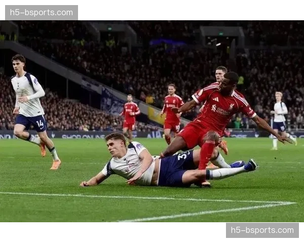 伊萨克骨折重伤影响状态 利物浦锋线引援伤病频发